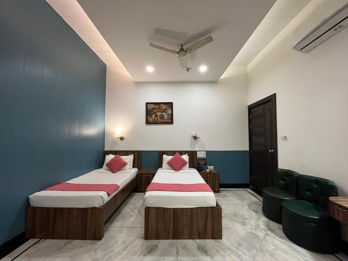 Hotel Moti Palace Agra  Ngoại thất bức ảnh