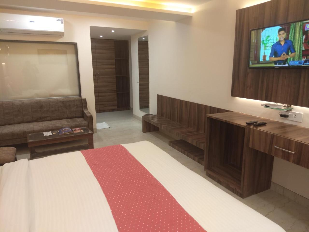 Hotel Moti Palace Agra  Ngoại thất bức ảnh