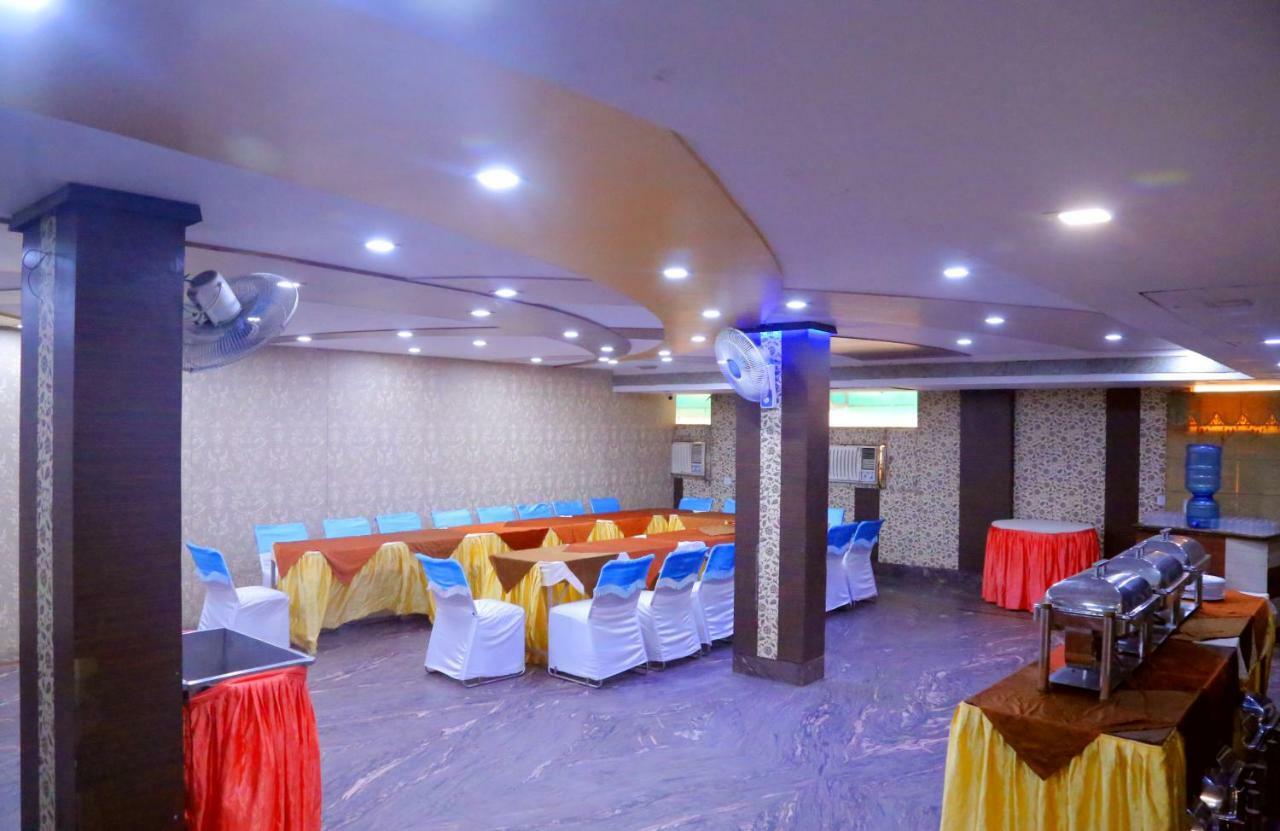 Hotel Moti Palace Agra  Ngoại thất bức ảnh